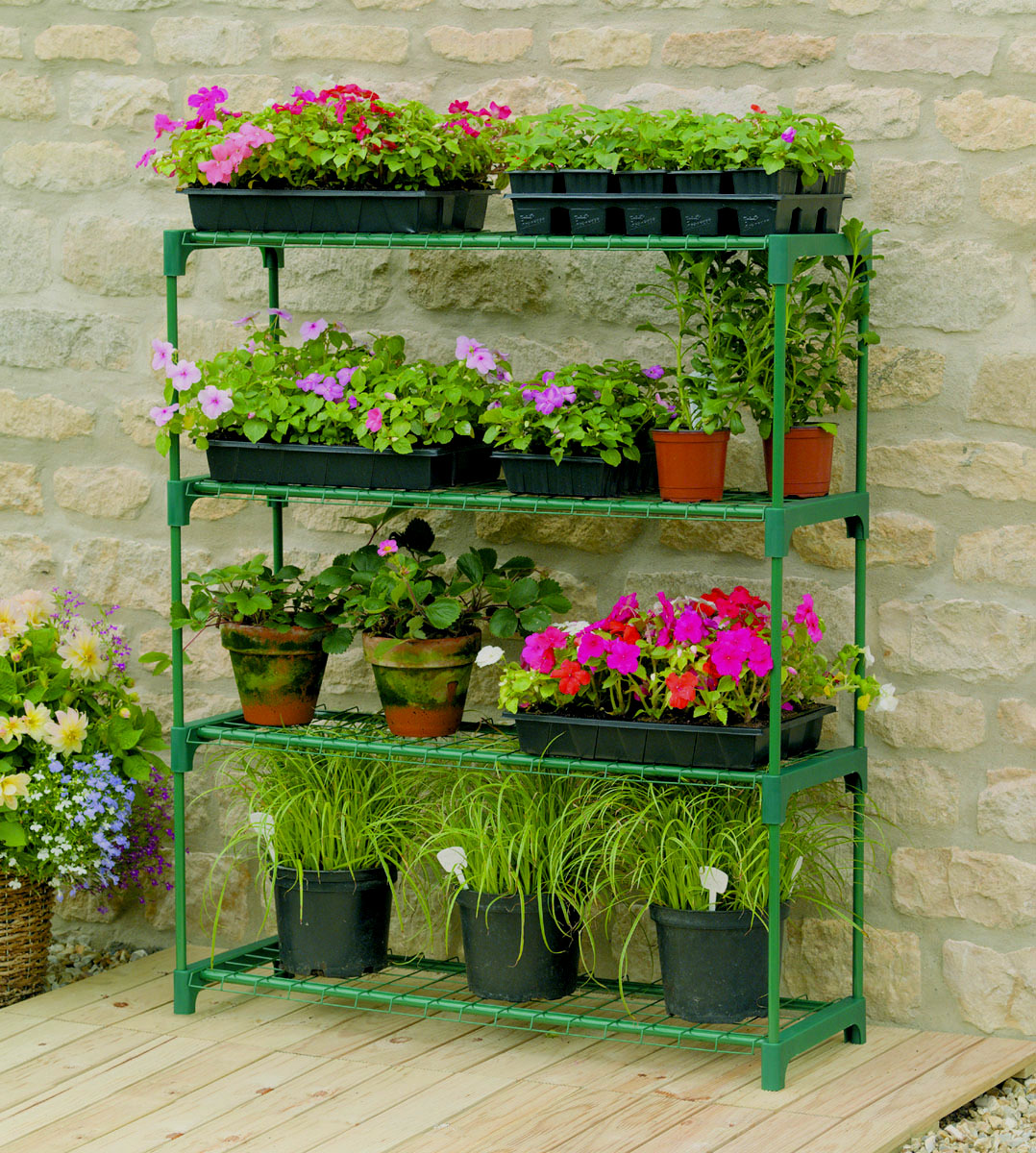 08751_Greenhouse Storage and Shelving_Grow it_IS.preview